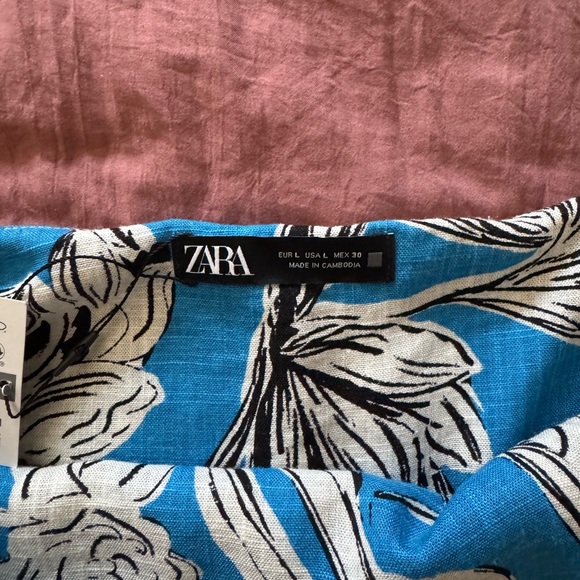 Zara Floral Dress - Picture 7 of 8